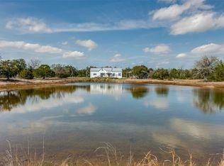 833 Fm 954, Round Top, TX 78954