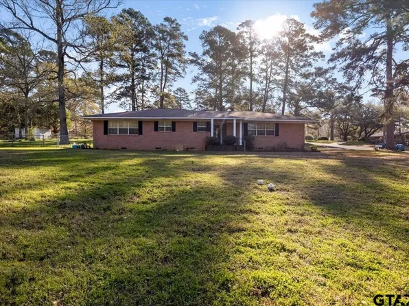 240 Wightman Ln, Rusk, TX 75785