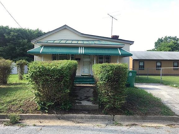 2nd image of 413 Saint Mark St