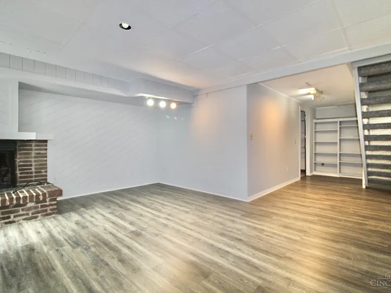 512 Glencoe Ct — Photo 15