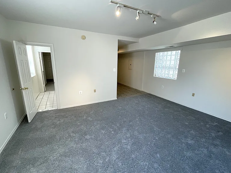 770 S 2nd St #2B — Photo 3