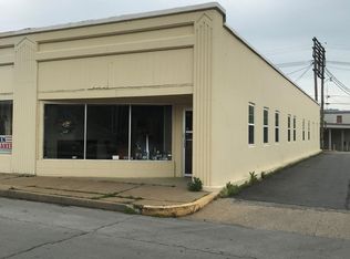 108 E Hickory St, Neosho, MO 64850