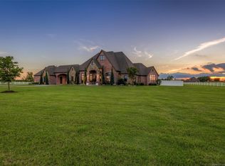 17524 S 71st Ave E, Bixby, OK 74008