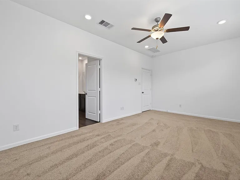 16108 Dockside St — Photo 21