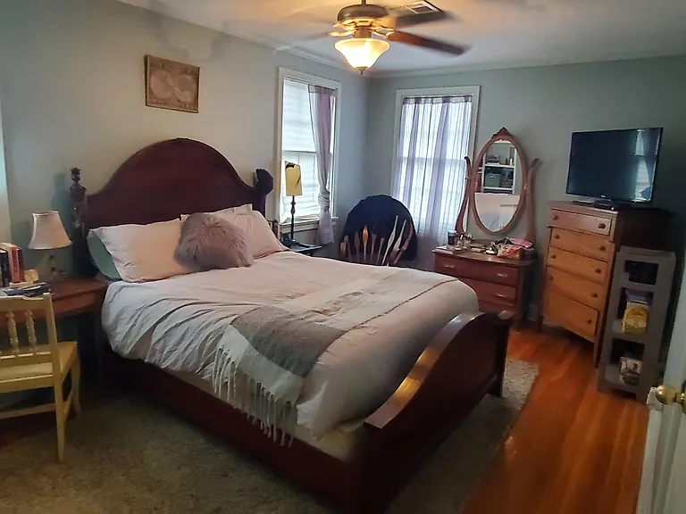 5545 Rosemary Pl — Photo 7
