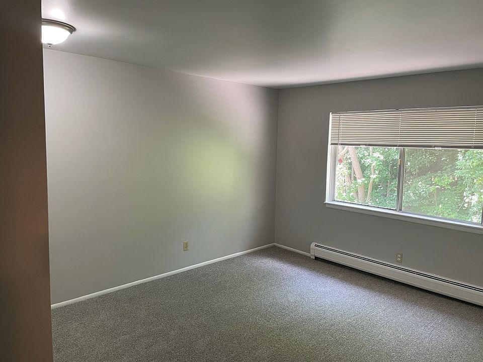 Boardwalk Apartments 5 320 E River St Grand Ledge, MI Zillow