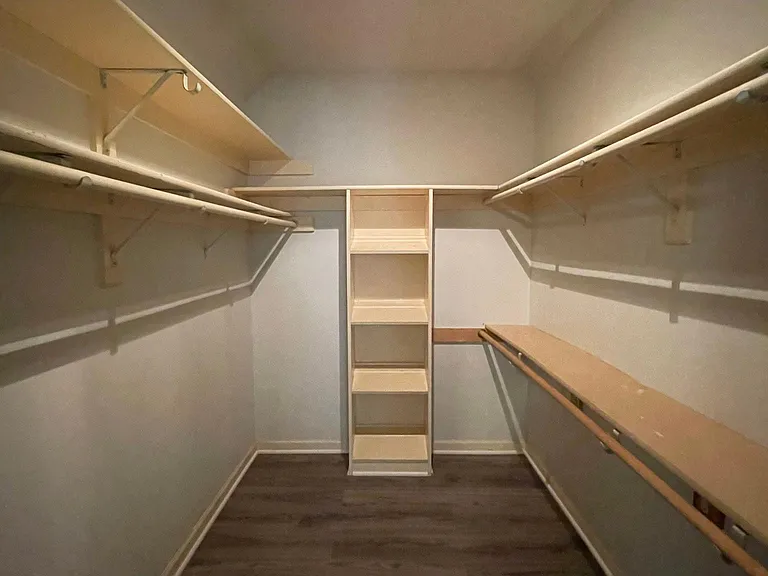 Walk-in closet