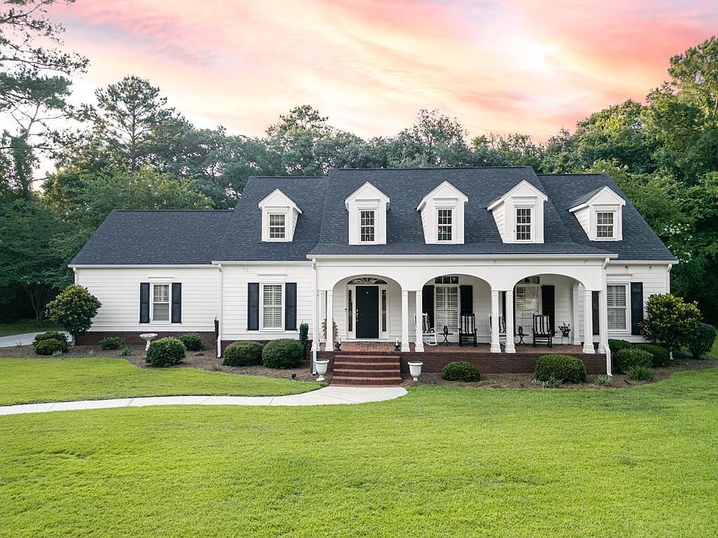 1403 River Pointe Dr