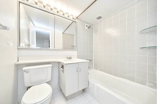 Rented by Living New York | media 18