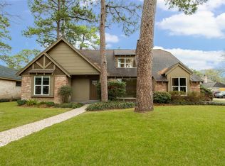 5902 Pinewood Springs Dr, Houston, TX 77066