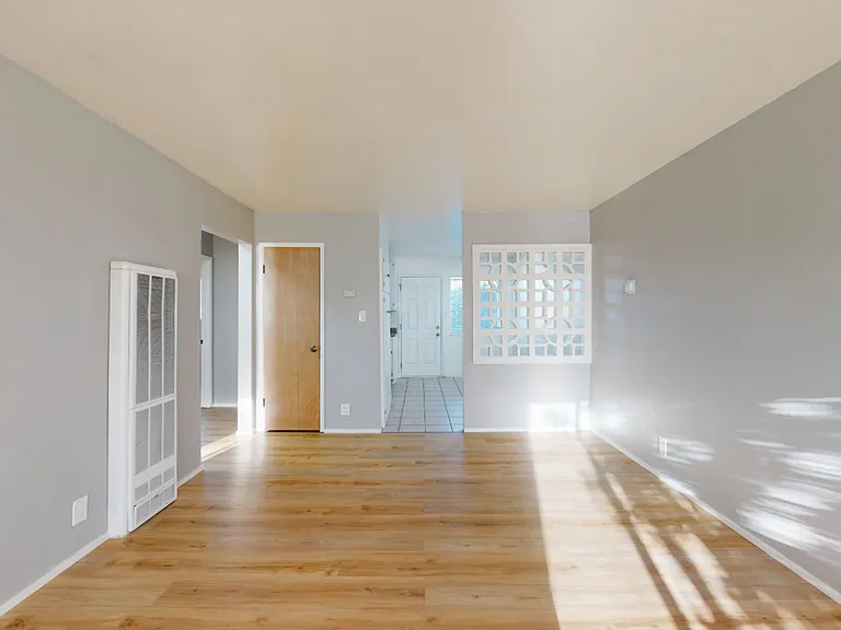 28582860 Brookdale Ave — Photo 1