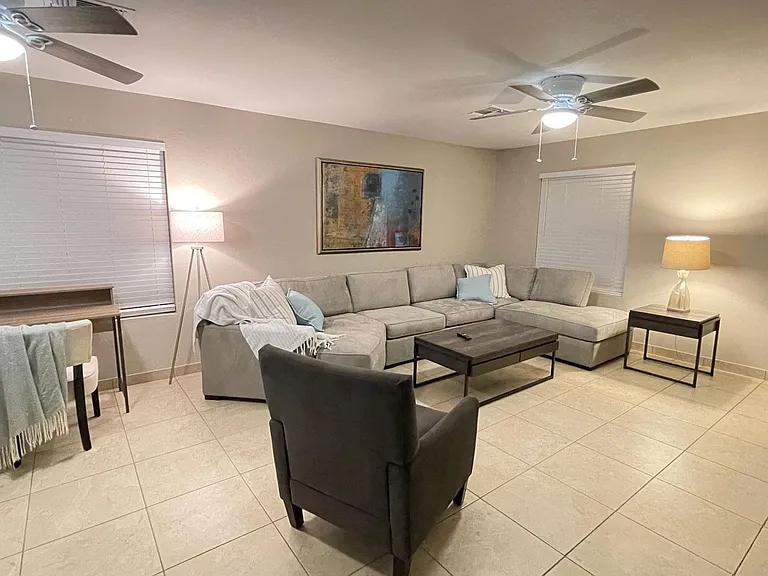 9233 W Highland Ave — Photo 18
