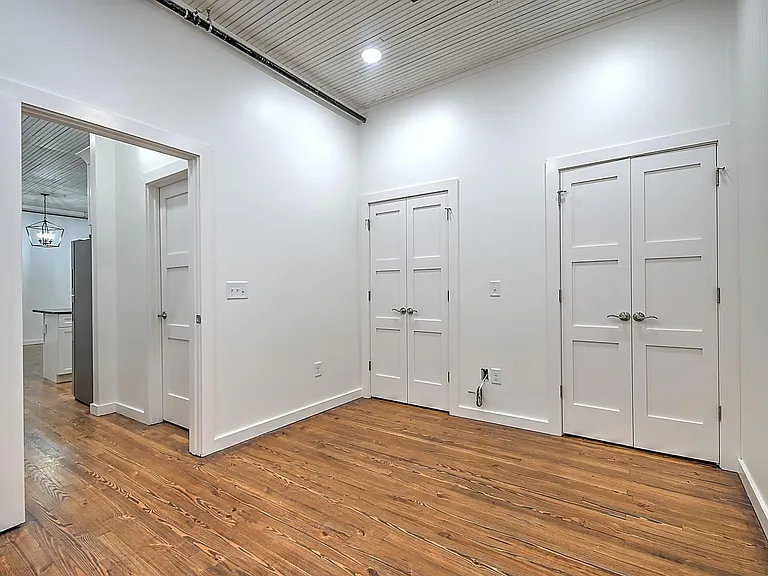 503 State St #302 — Photo 16