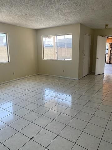 5025 1/2 Clara St, Bell Gardens, CA 90201 | Zillow