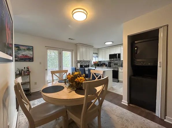 4003 Eastview Ln, Wilmington, DE 19802