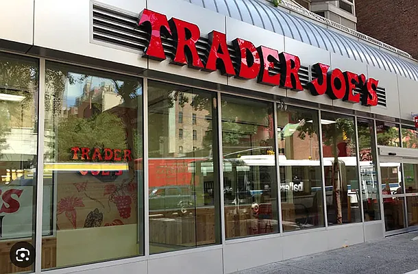 Rented by REAL New York | media 15