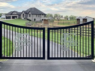 6115 Travis Rd, Greenwood, IN 46143