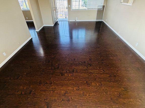 3rd image of 62 Mission Ln