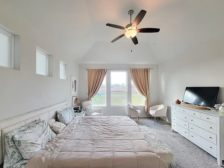 4010 Palmer Meadow Ct — Photo 32