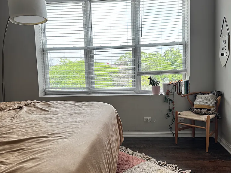 1122 N Oakley Blvd #D — Photo 14