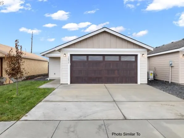 1145 NE 12th St, Hermiston, OR 97838