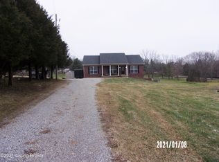 100 Travis Rd, Taylorsville, KY 40071