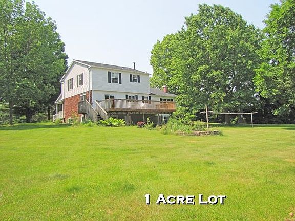 3rd image of 6786 N Elm St