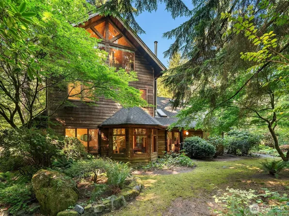 17804 Thorsen Road SW, Vashon, WA 98070