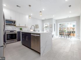 2812 Georgia Ave NW, Washington, DC