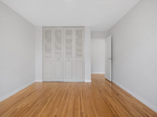 2 bedroom rental in Vancouver — photo 20