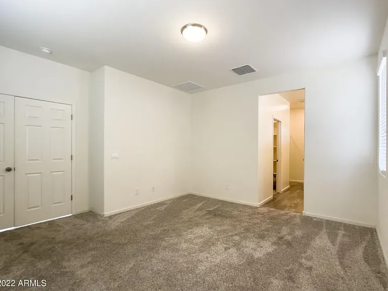 1622 E Chanute Pass — Photo 5