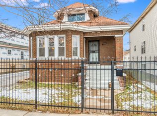 9950 S Parnell Ave, Chicago, IL