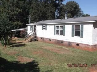 682 Twin Ponds Rd, Newberry, SC 29108