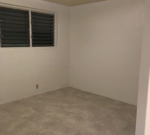 3rd image of 379 N Market St APT 2