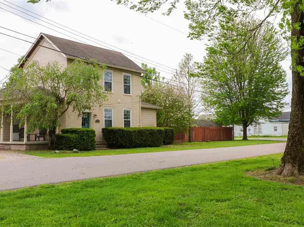 3034 Front St, Petersburg, KY 41080