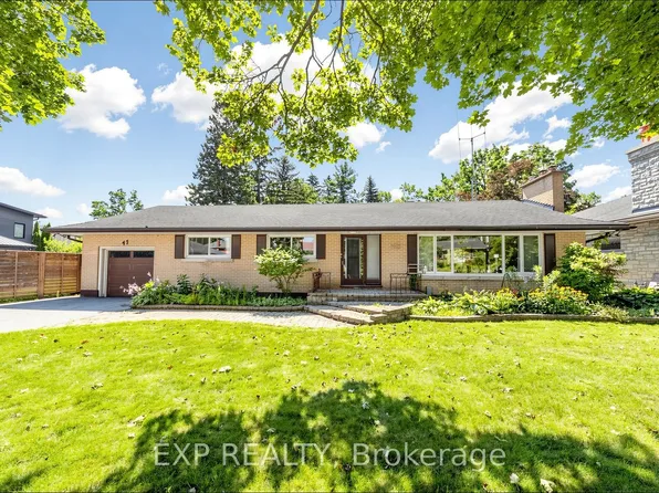 43 Amelia St S, Barrie, ON L4M 1M5