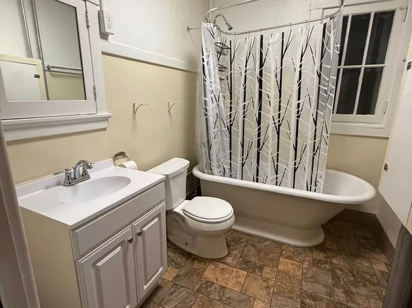 Virginia Apartments