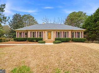 100 Highview Trce, Fayetteville, GA 30215