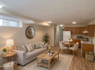 563 Bloomingdale Rd, Staten Island, NY 10309