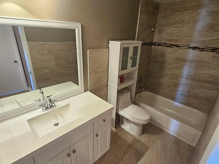 3275 NW 44th St #2 — Photo 5