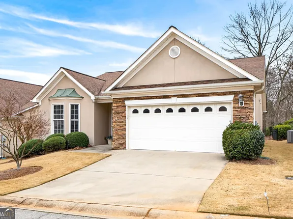 303 Marlbrook Ln, Peachtree City, GA 30269