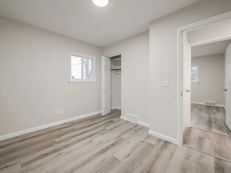 536 Emerson Ave — Photo 11