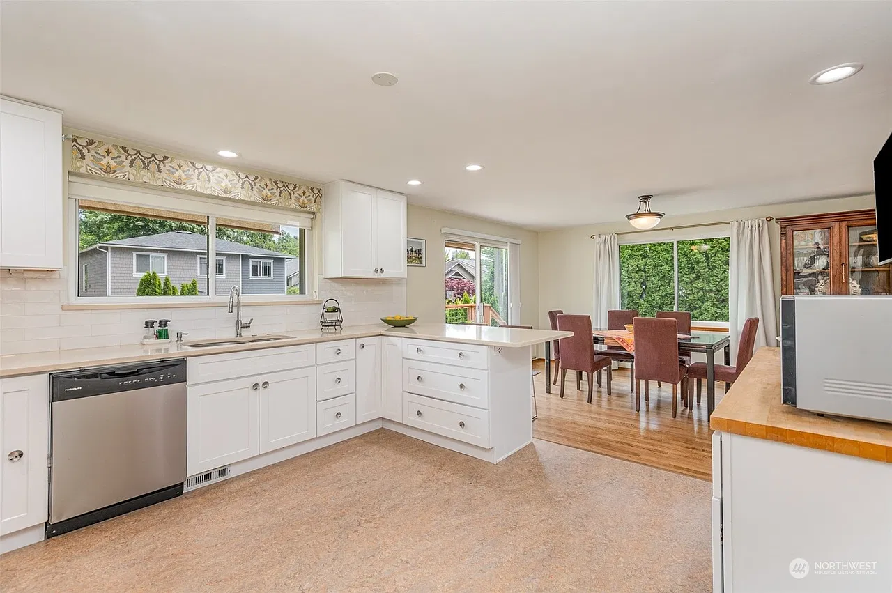 2 bed, 1400 sqft, $2,750 — Photo 4