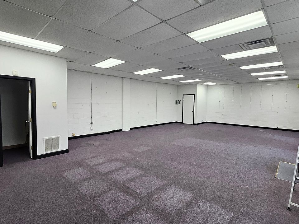 1st image of 4638 SE 29th St