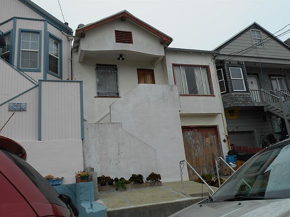 3rd image of 460 Leland Ave