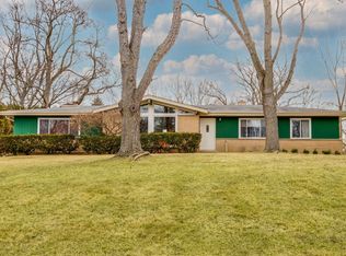 203 Elm St, Prospect Heights, IL 60070