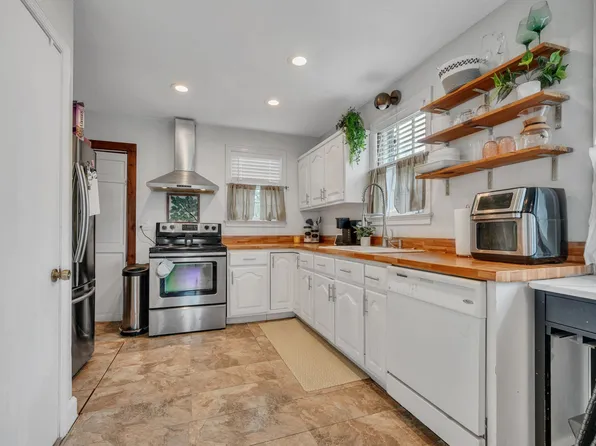 1306 Mercury Dr, Nashville, TN 37217