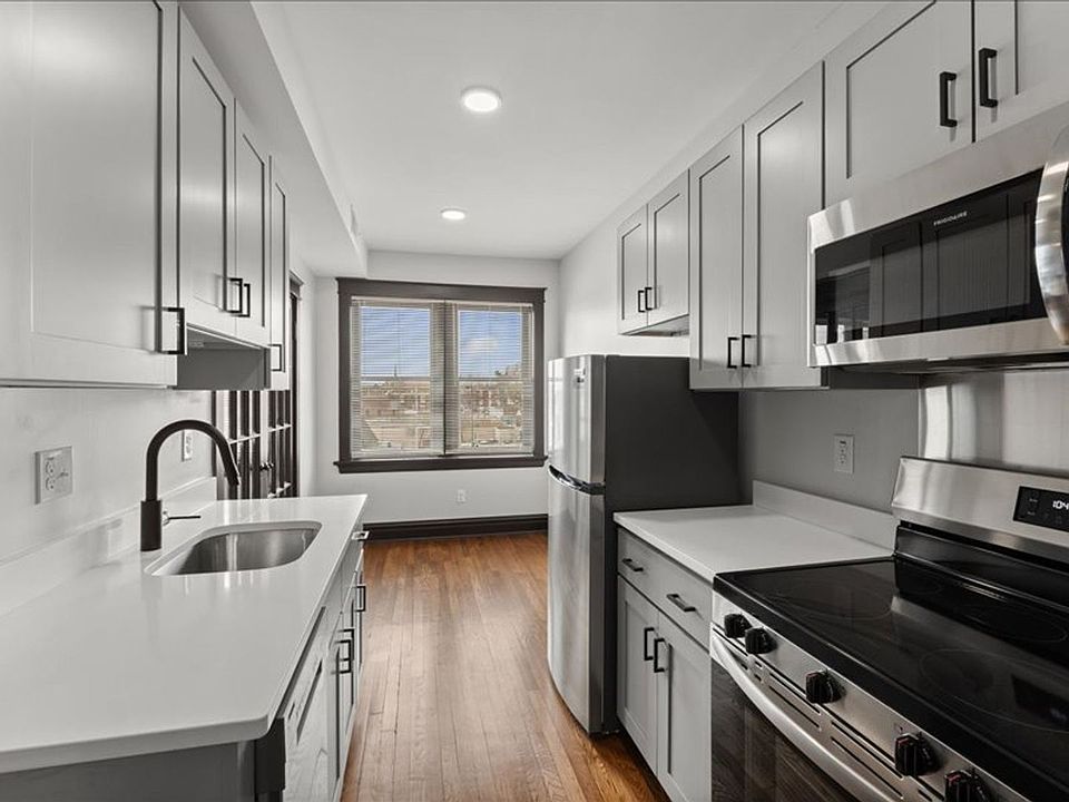 1st image of 4909 Lindenwood Ave APT 201