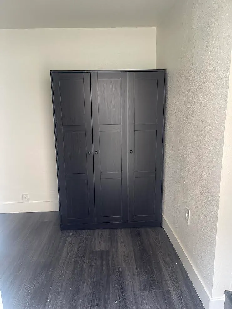 W 223rd St, Carson — Photo 4