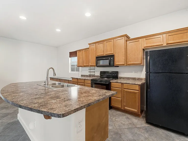 15391 W Dreyfus St — Photo 20